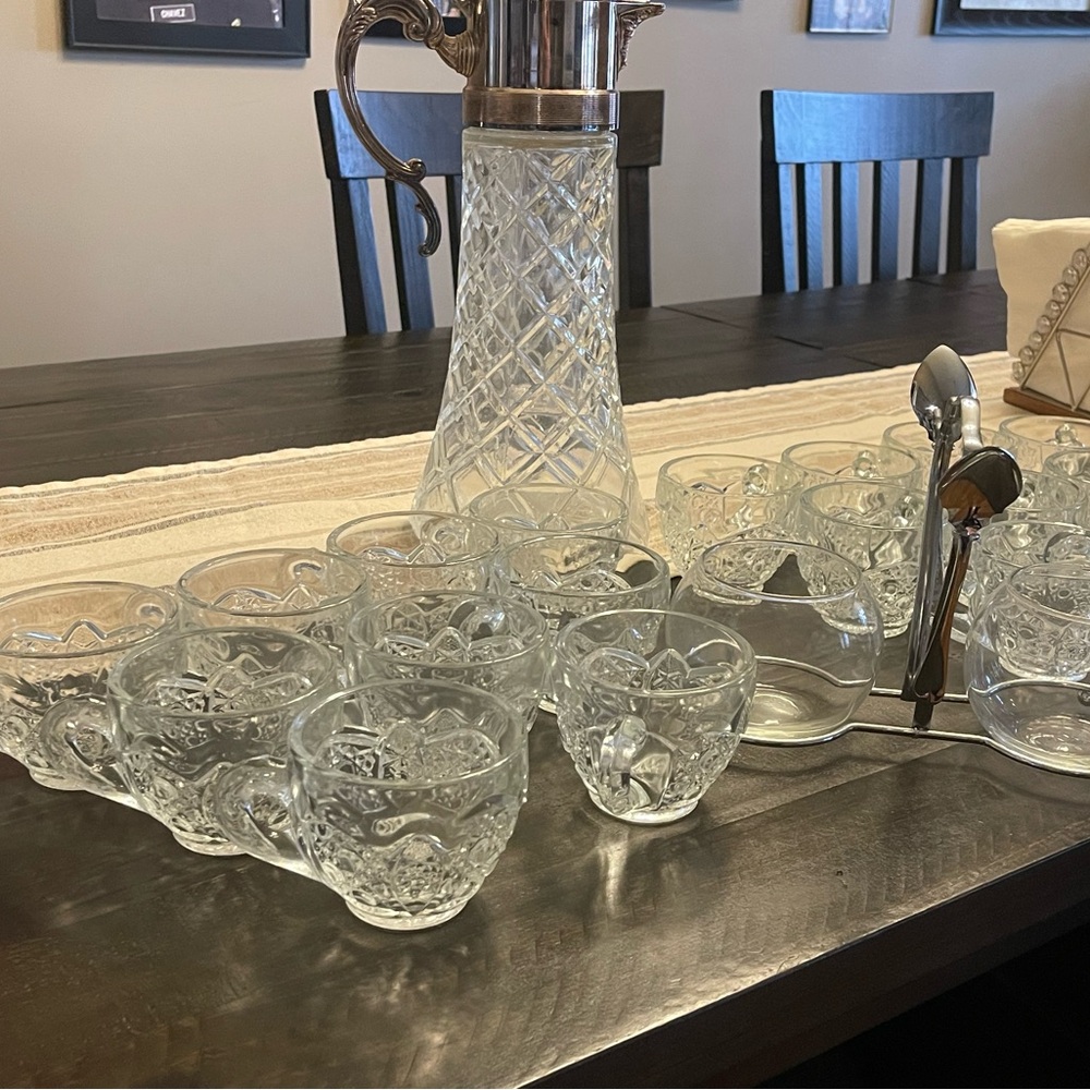 White Coffee & Tea Accessories Set with Elegant Design